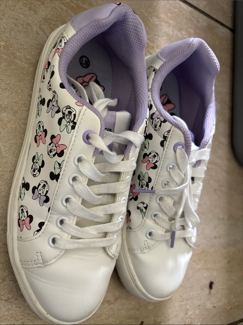 Disney White Sneakers with Minnie Bow Print and Lavender Accents
